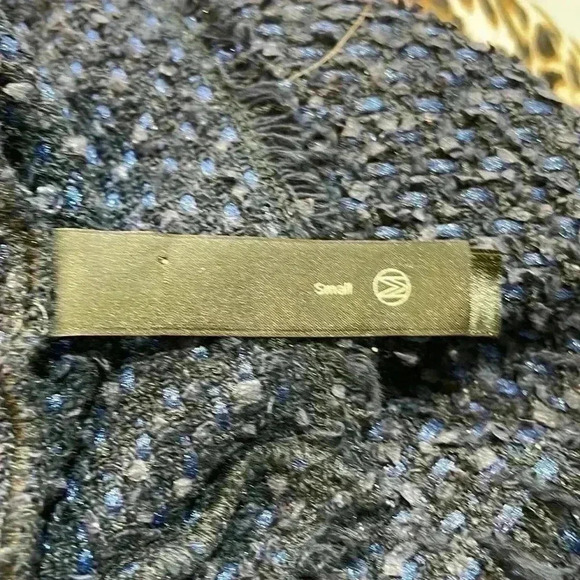 Mother of Pearl London Blue Tweed with Pearl Short-Sleeve Frayed Hemline - Picture 6 of 7